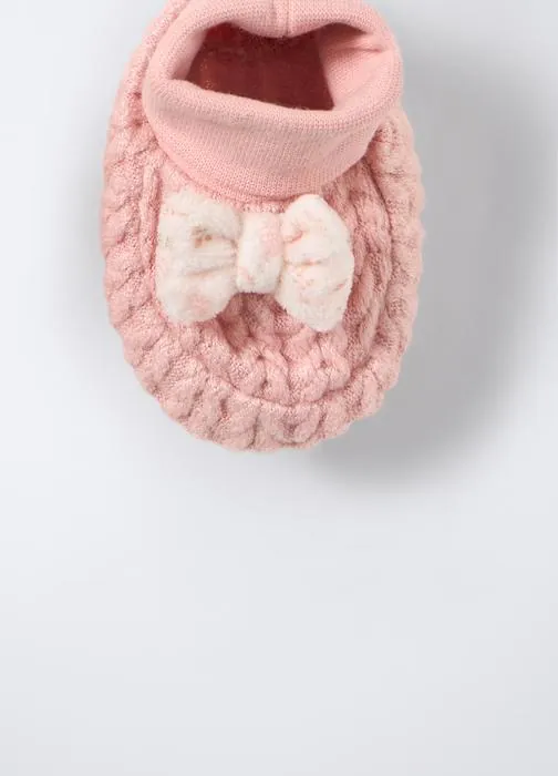Paket za bebe s beretkom i čarapicama