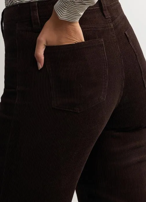 Ženske Mom Fit hlače od kord velura