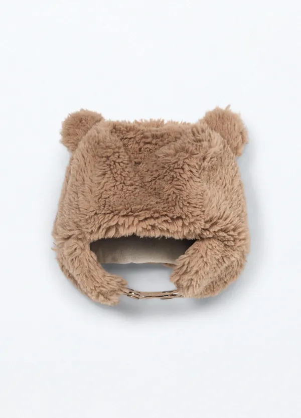 Kapa od pelušane pređe za bebe
